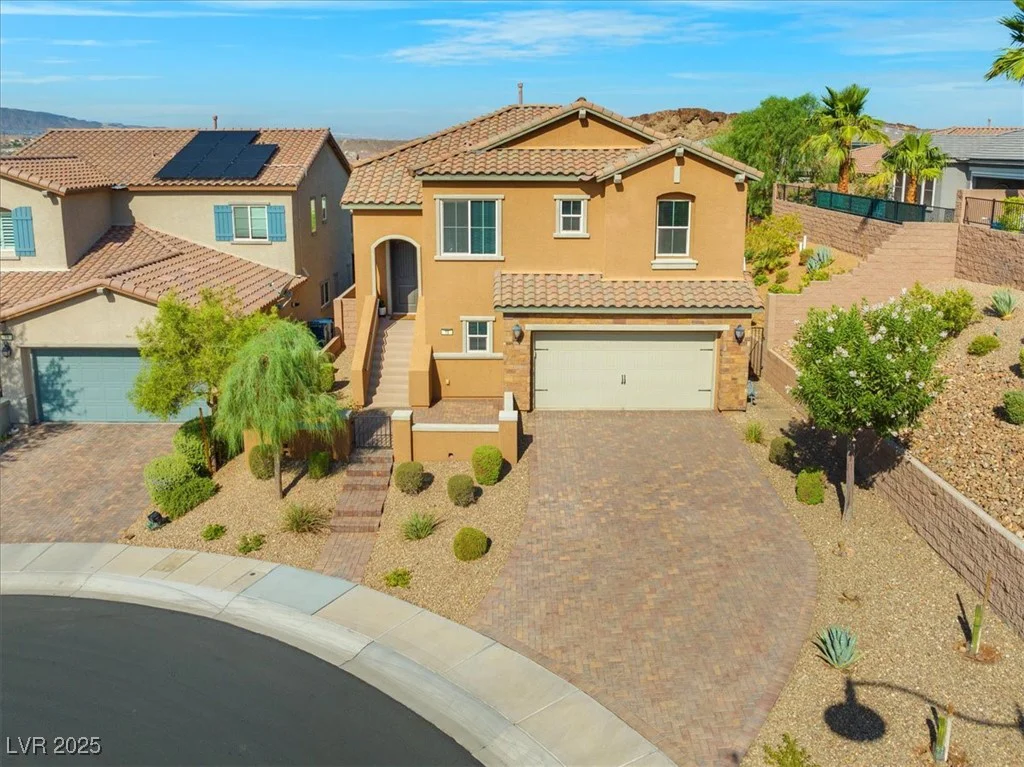 15 Via Amarone, Henderson, NV 89011