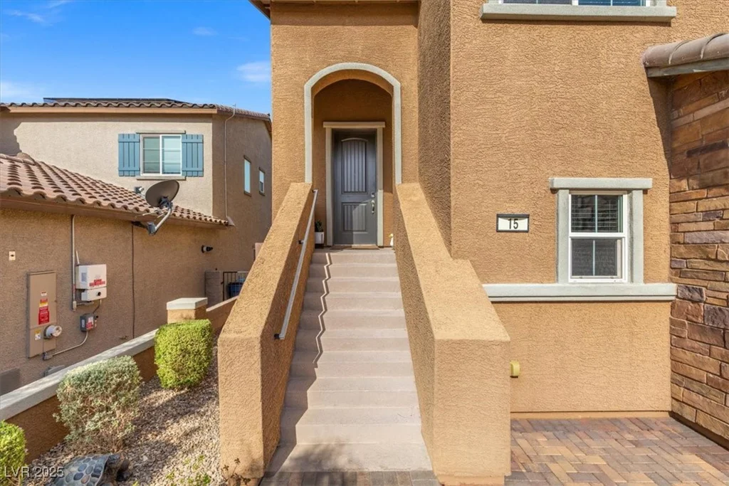 15 Via Amarone, Henderson, NV 89011