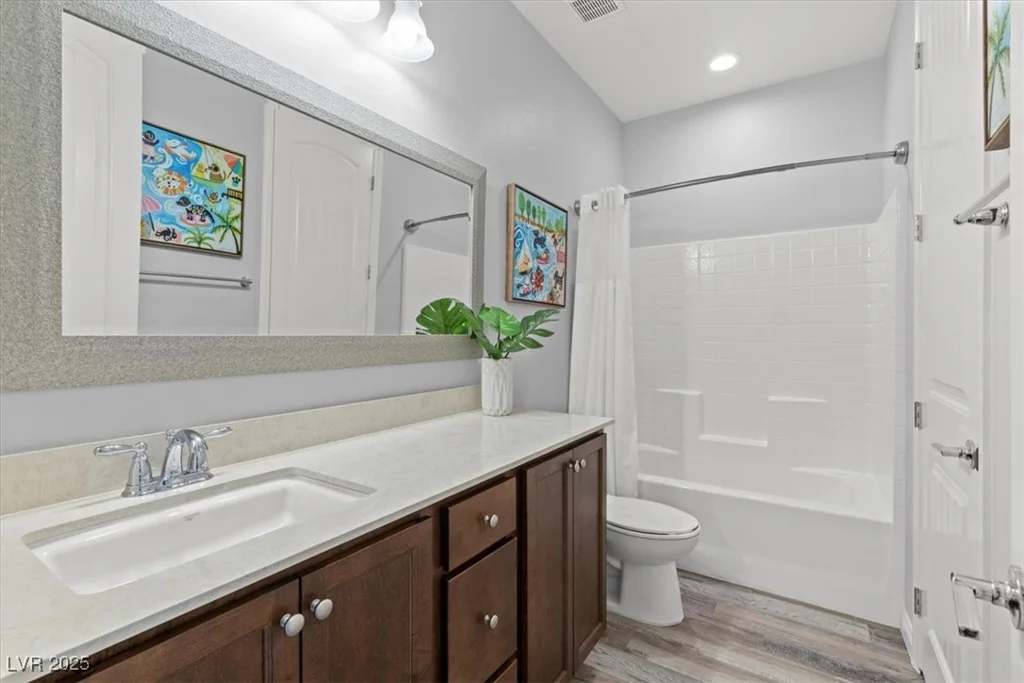 15 Via Amarone, Henderson, NV 89011