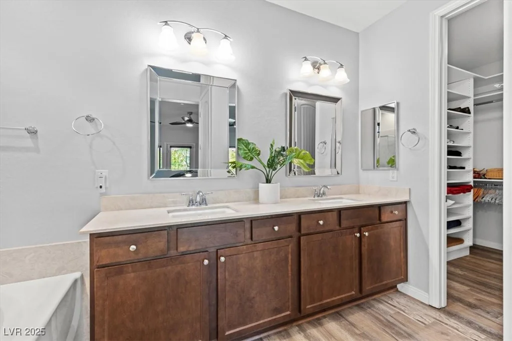 15 Via Amarone, Henderson, NV 89011