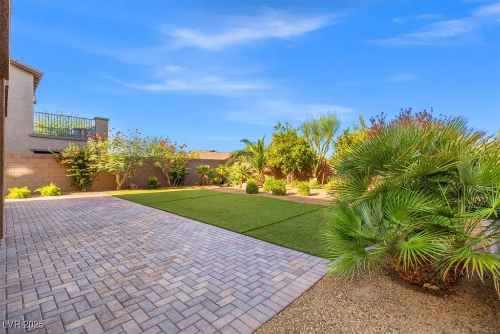 15 Via Amarone, Henderson, NV 89011