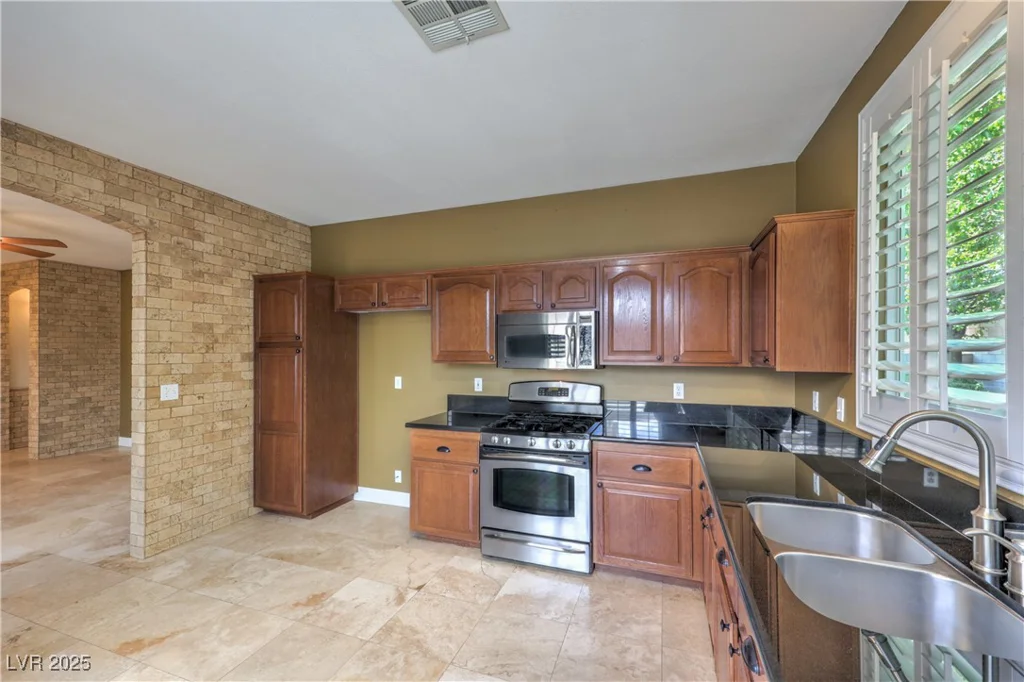 233 Ventana Heights, Henderson, NV 89074
