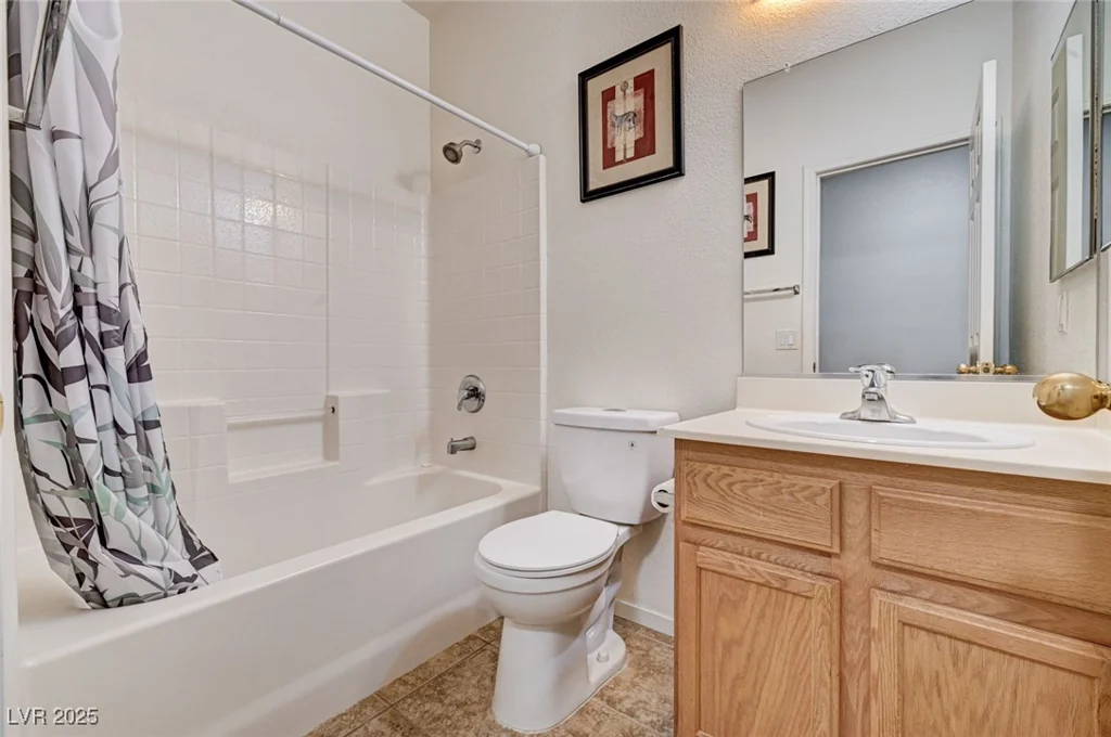 6059 Black Gold, North Las Vegas, NV 89031