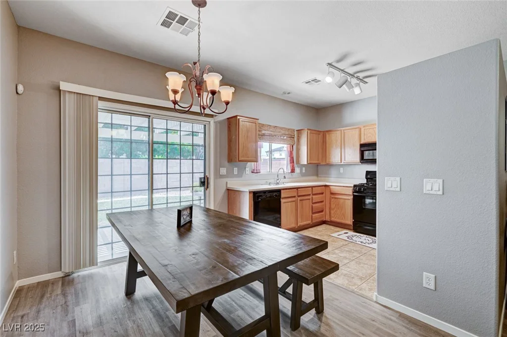 6059 Black Gold, North Las Vegas, NV 89031