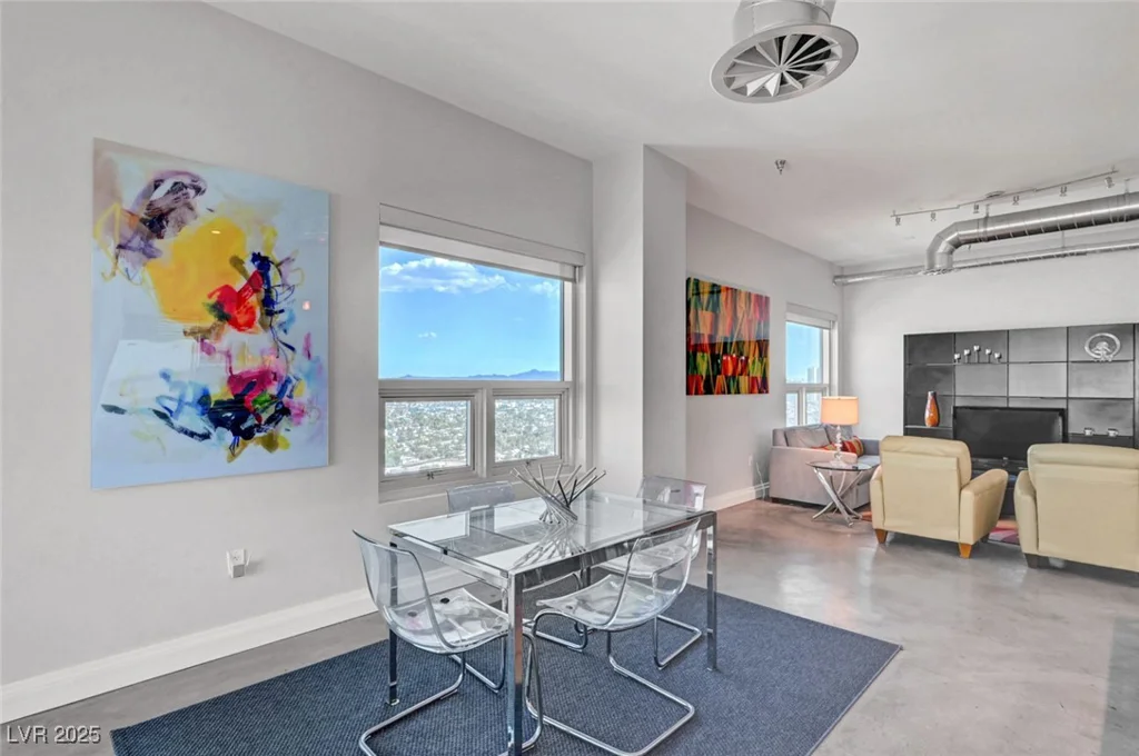 200 Hoover, Las Vegas, NV 89101