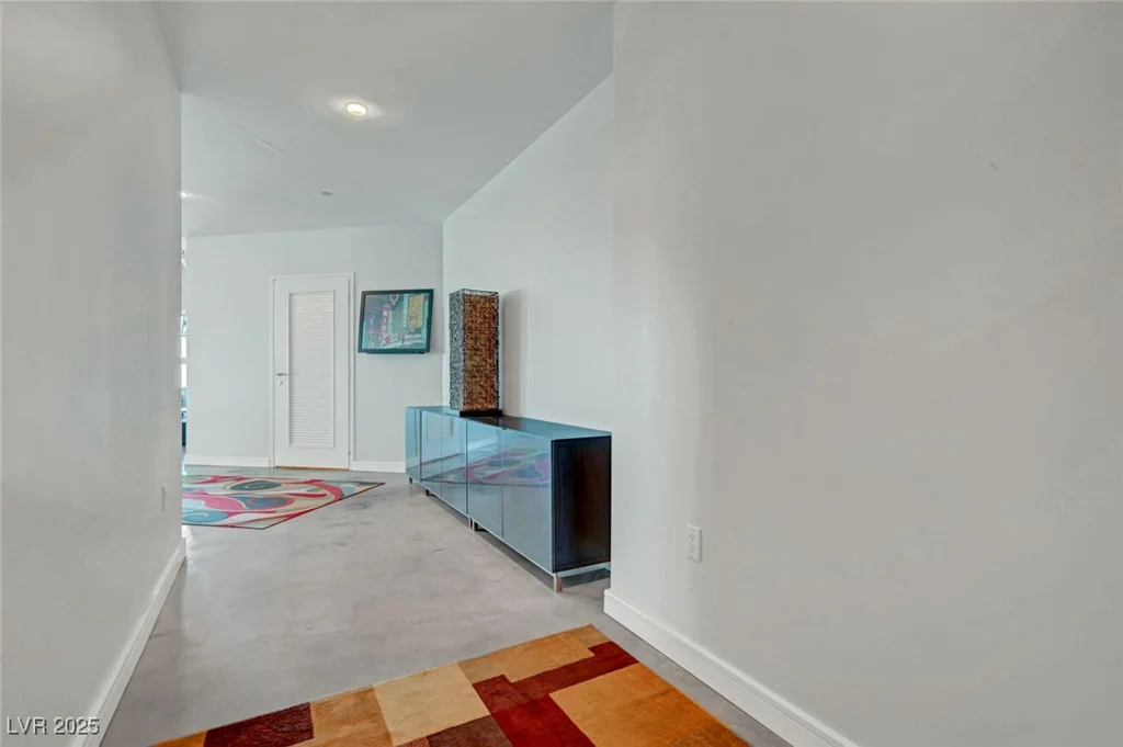 200 Hoover, Las Vegas, NV 89101