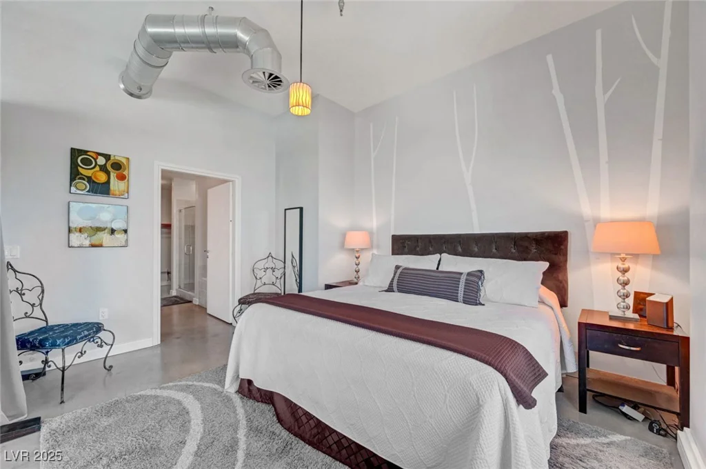 200 Hoover, Las Vegas, NV 89101
