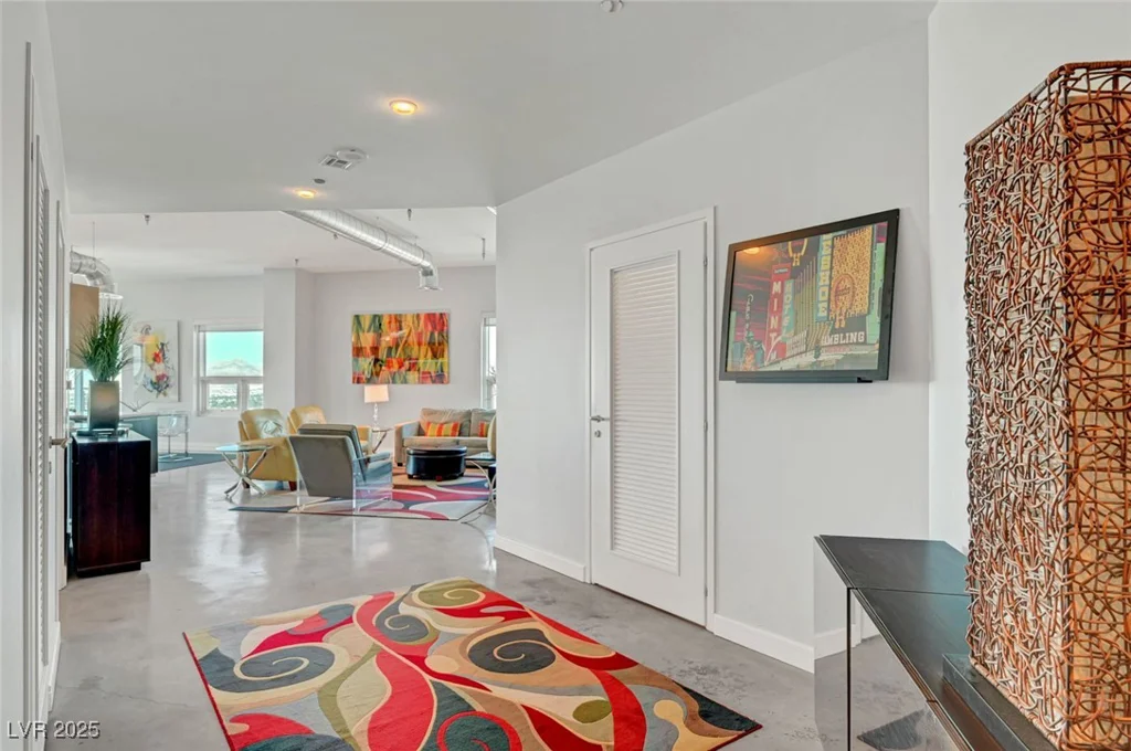 200 Hoover, Las Vegas, NV 89101