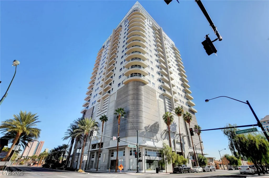 200 Hoover, Las Vegas, NV 89101