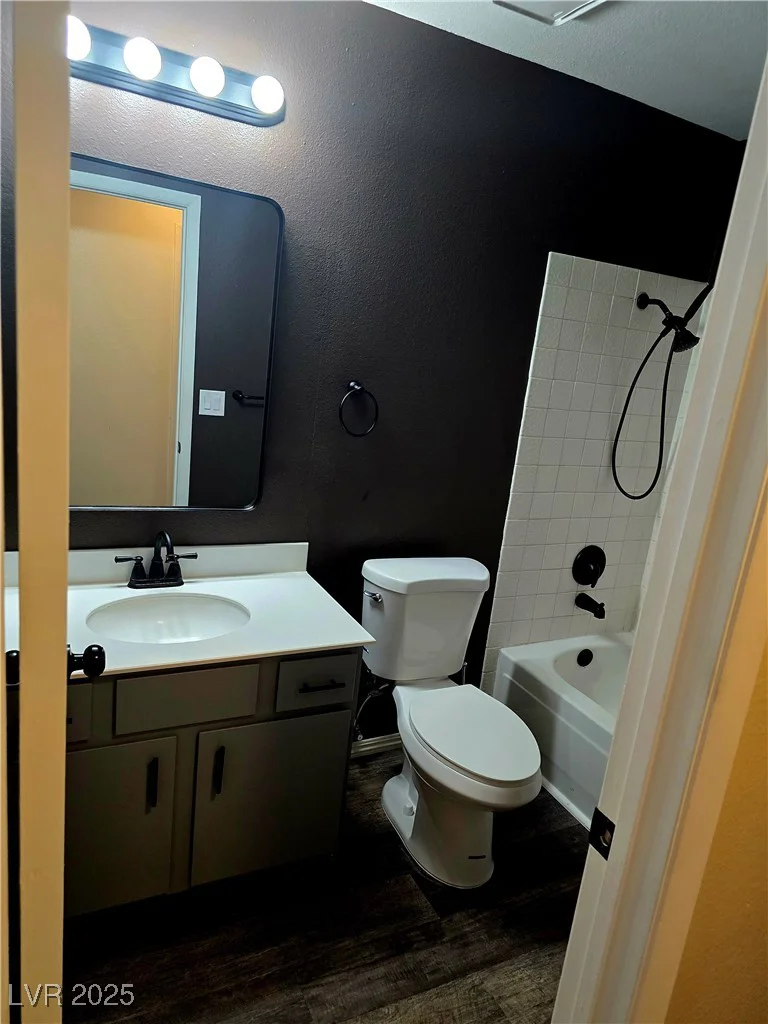 123 Sirnoble, Las Vegas, NV 89110
