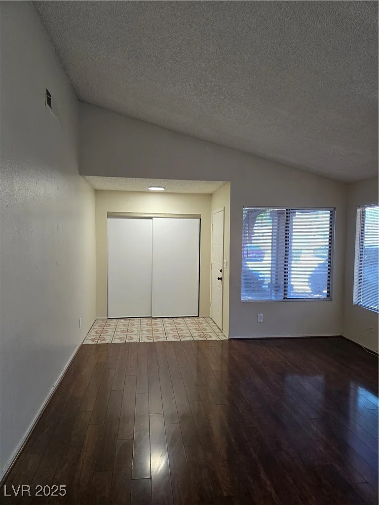 123 Sirnoble, Las Vegas, NV 89110