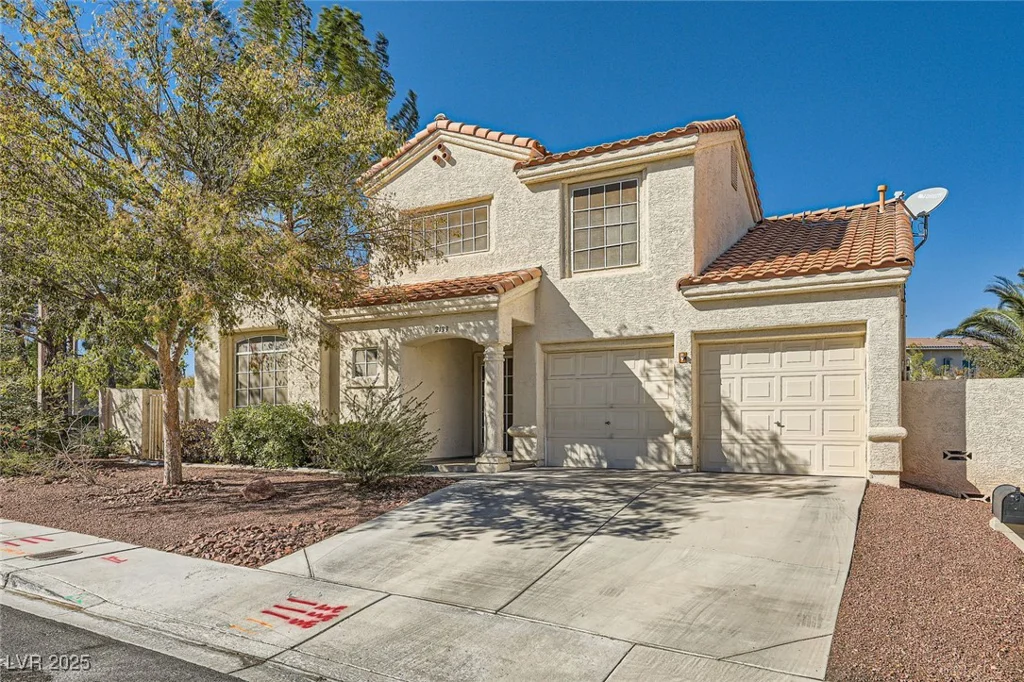 2133 Desert Pines, Las Vegas, NV 89134