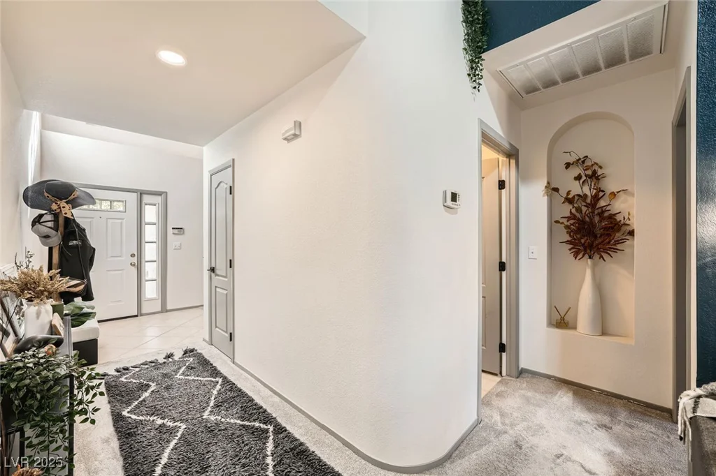2133 Desert Pines, Las Vegas, NV 89134