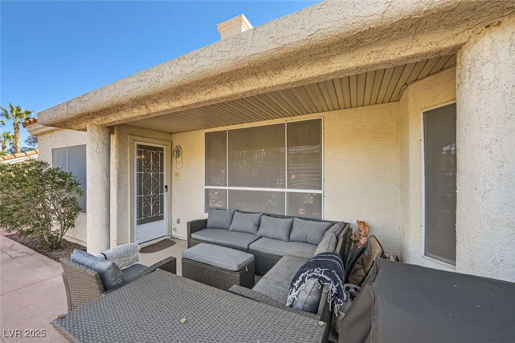 2133 Desert Pines, Las Vegas, NV 89134