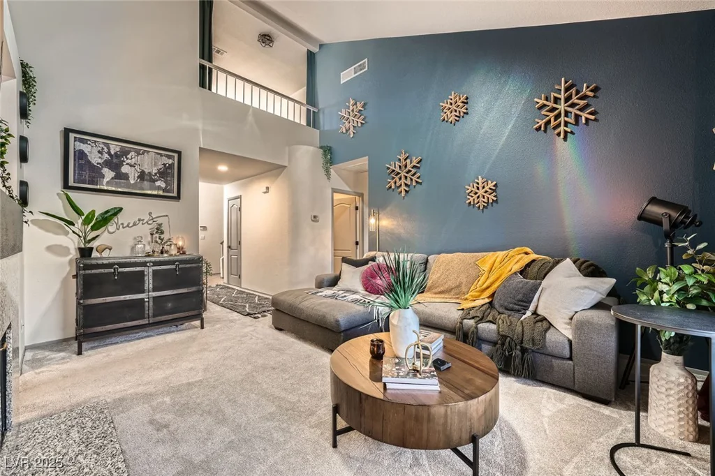 2133 Desert Pines, Las Vegas, NV 89134