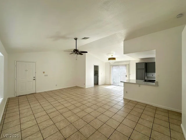 5400 Maddox, Las Vegas, NV 89107