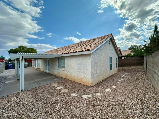 5400 Maddox, Las Vegas, NV 89107