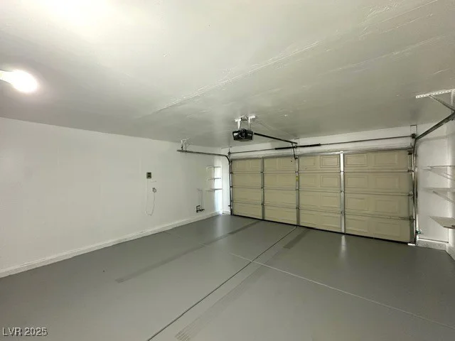 5400 Maddox, Las Vegas, NV 89107
