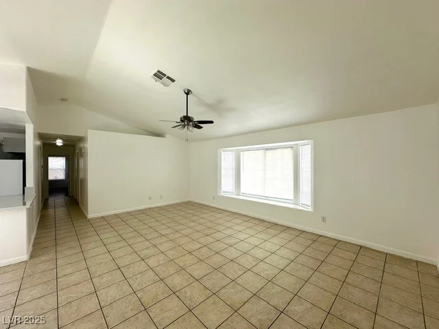 5400 Maddox, Las Vegas, NV 89107