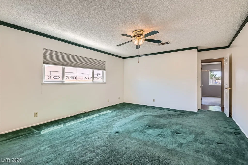 7704 Peacock, Las Vegas, NV 89145