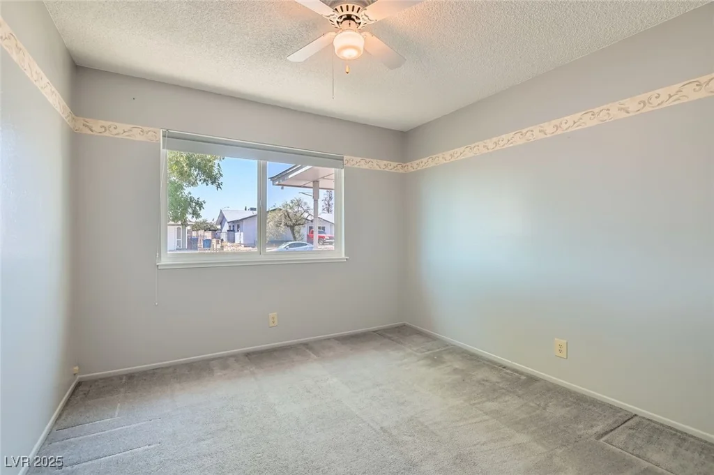 7704 Peacock, Las Vegas, NV 89145