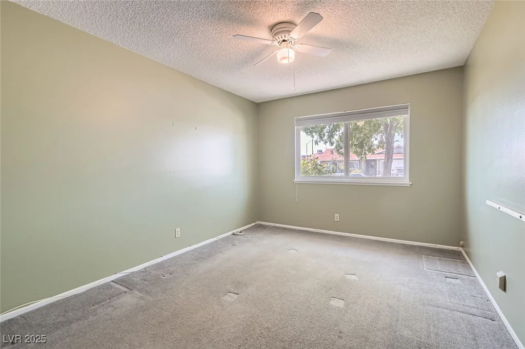 7704 Peacock, Las Vegas, NV 89145