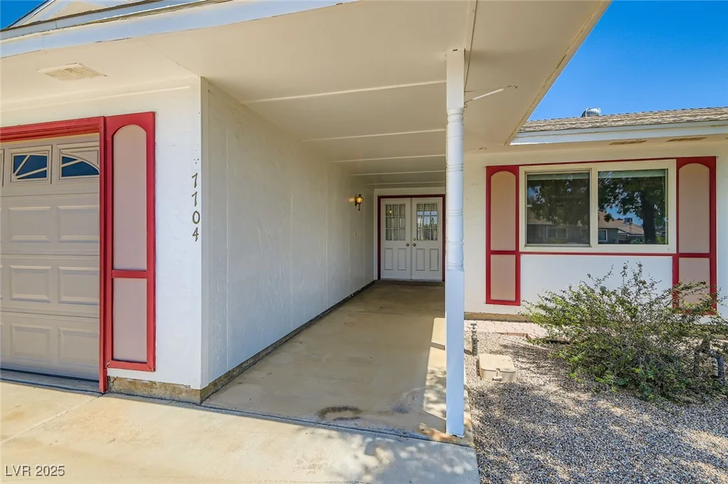7704 Peacock, Las Vegas, NV 89145