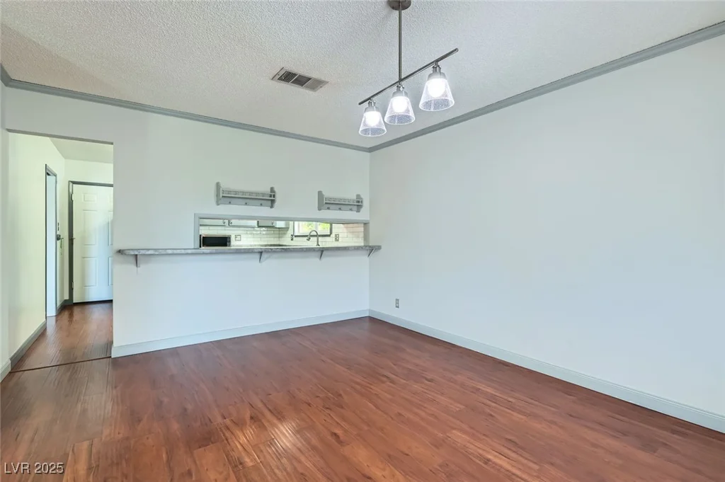 7704 Peacock, Las Vegas, NV 89145