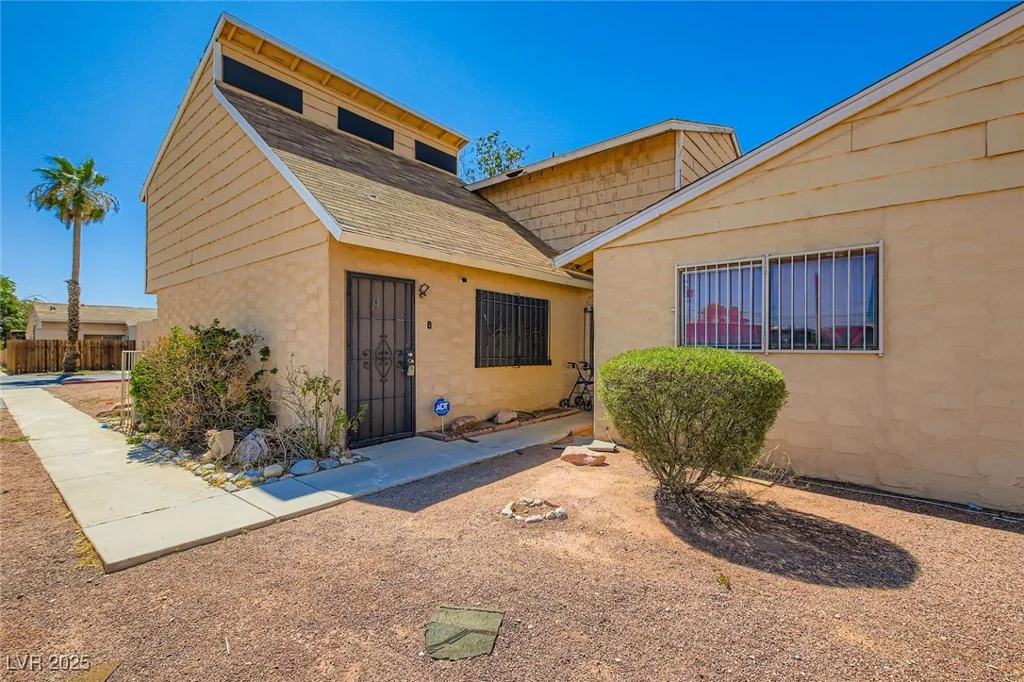 5125 Gray, Las Vegas, NV 89119