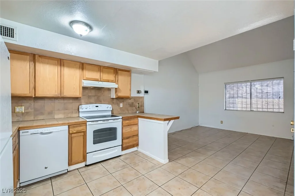 5125 Gray, Las Vegas, NV 89119