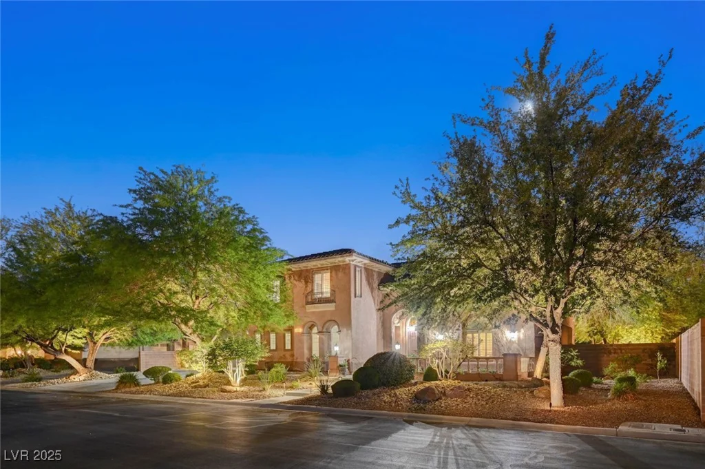 7009 Via Campanile, Las Vegas, NV 89131