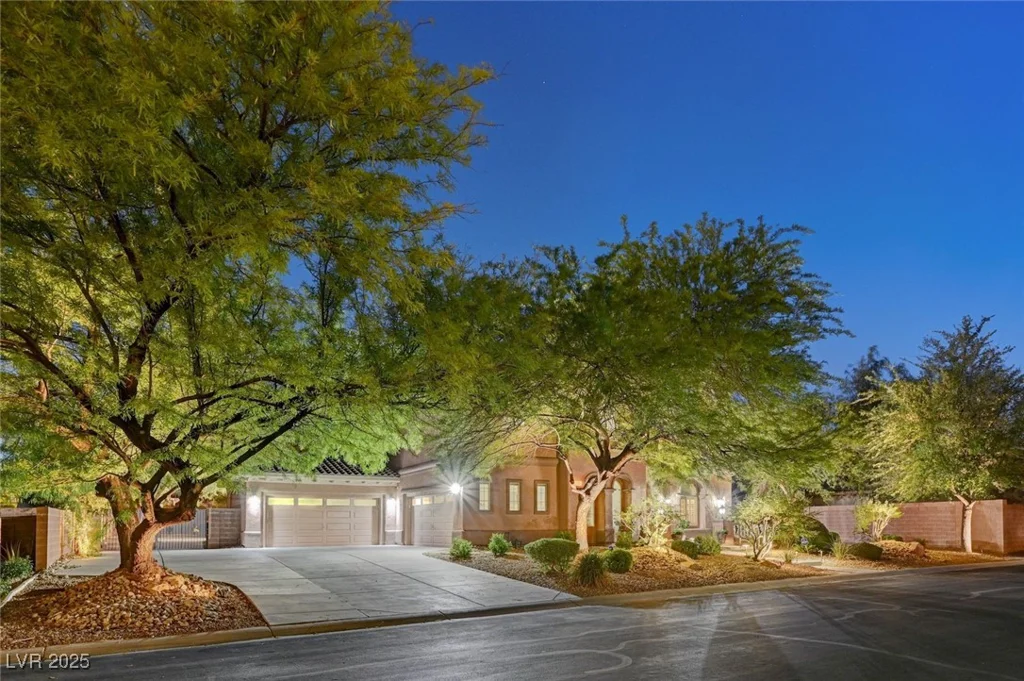 7009 Via Campanile, Las Vegas, NV 89131