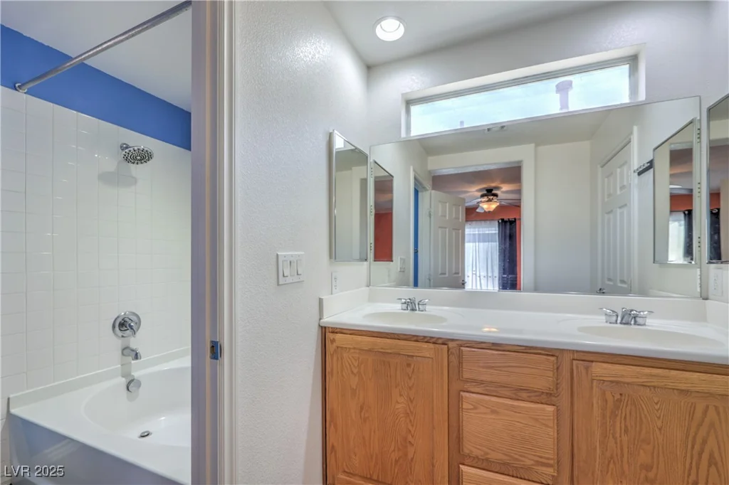 1649 Summer Blush, Las Vegas, NV 89183