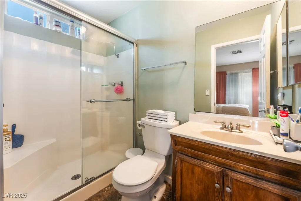 170 Palisade, Las Vegas, NV 89110