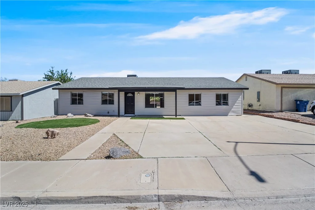 255 Winona, Henderson, NV 89015