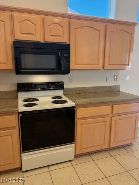 3013 Abercorn, Las Vegas, NV 89134