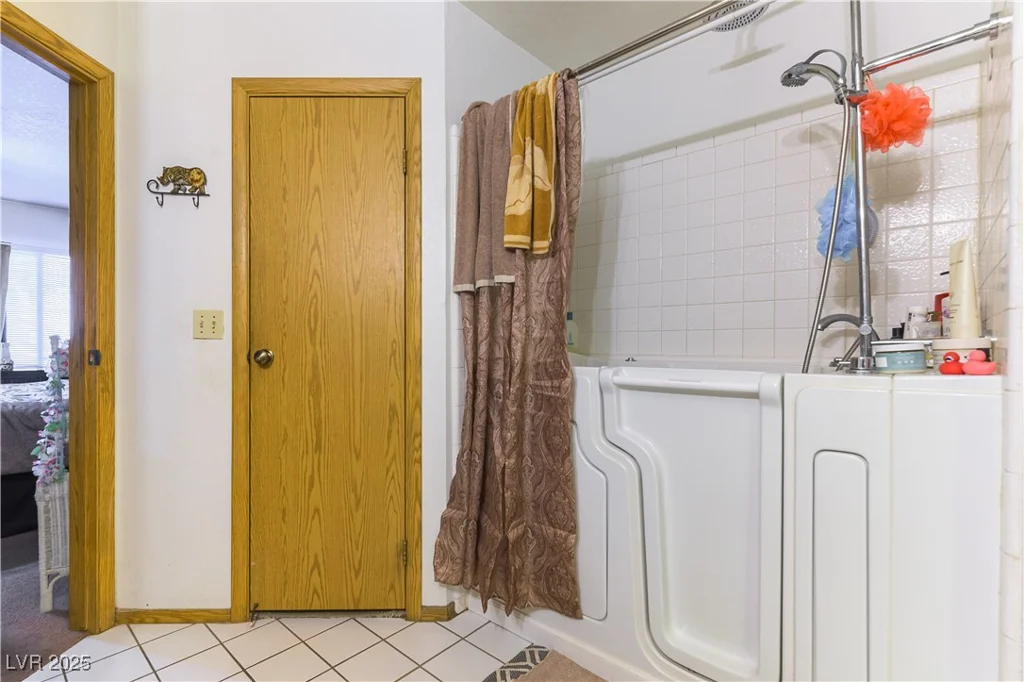 744 Milstead, Las Vegas, NV 89110