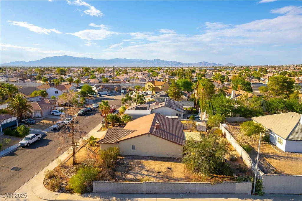 744 Milstead, Las Vegas, NV 89110