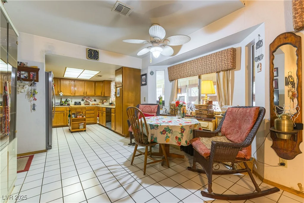 744 Milstead, Las Vegas, NV 89110