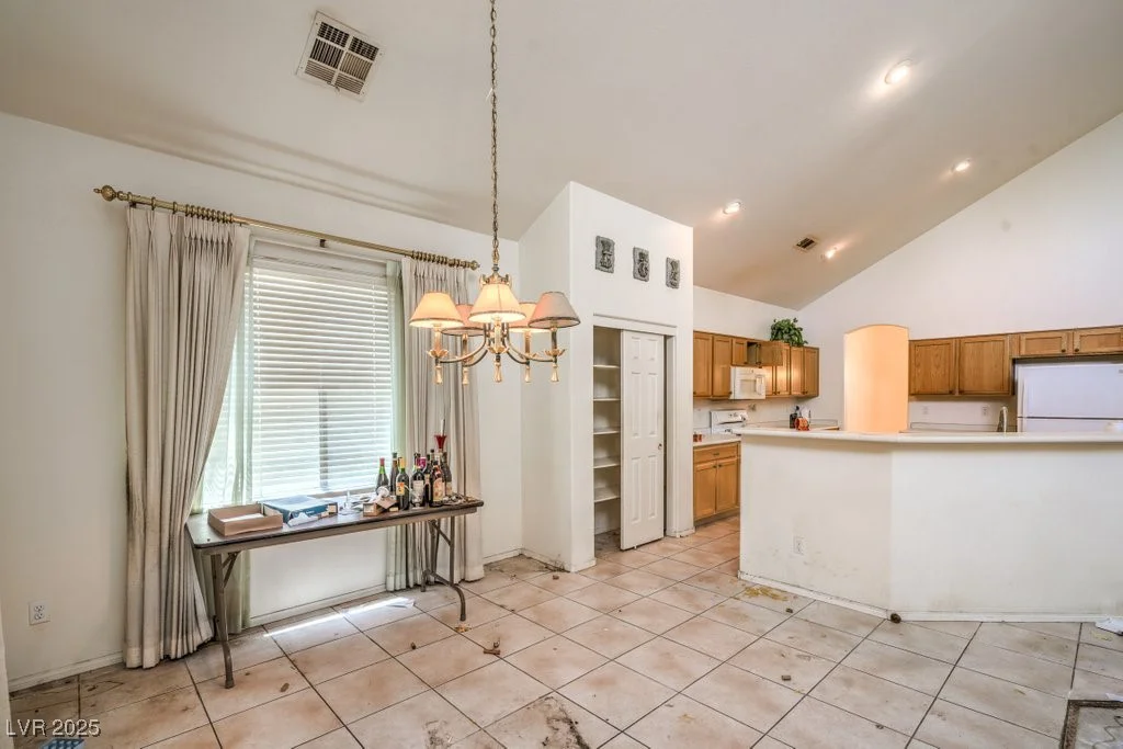 2912 Desert Zinnia, Las Vegas, NV 89135