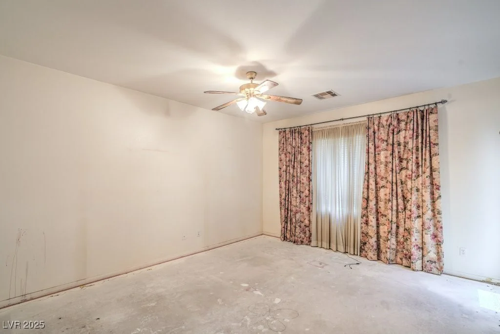 2912 Desert Zinnia, Las Vegas, NV 89135