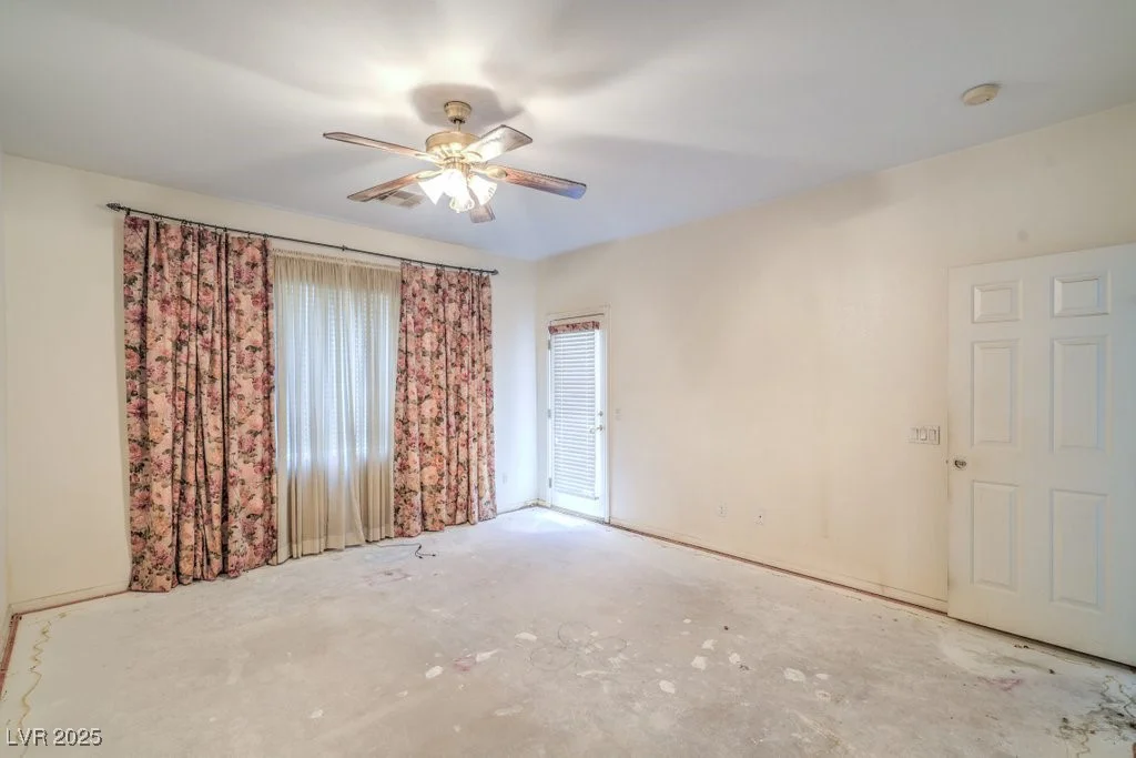 2912 Desert Zinnia, Las Vegas, NV 89135