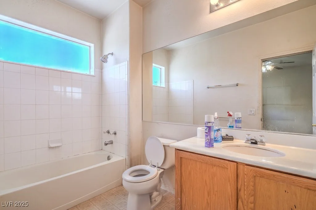 2912 Desert Zinnia, Las Vegas, NV 89135