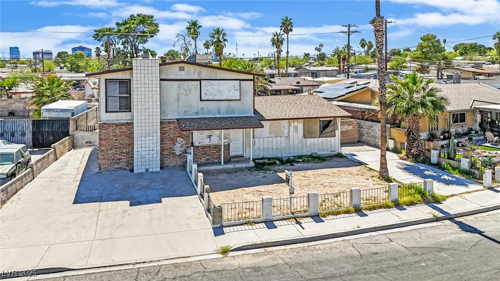 3009 Merritt, Las Vegas, NV 89102