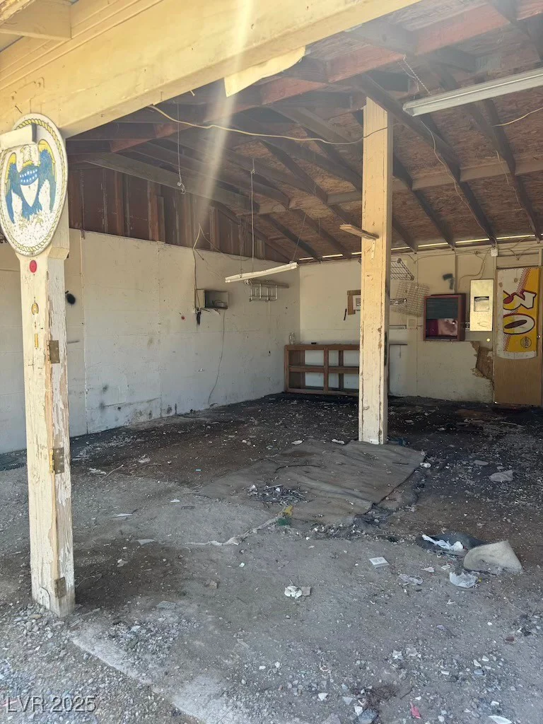 891 Julia St, Pahrump, NV 89048