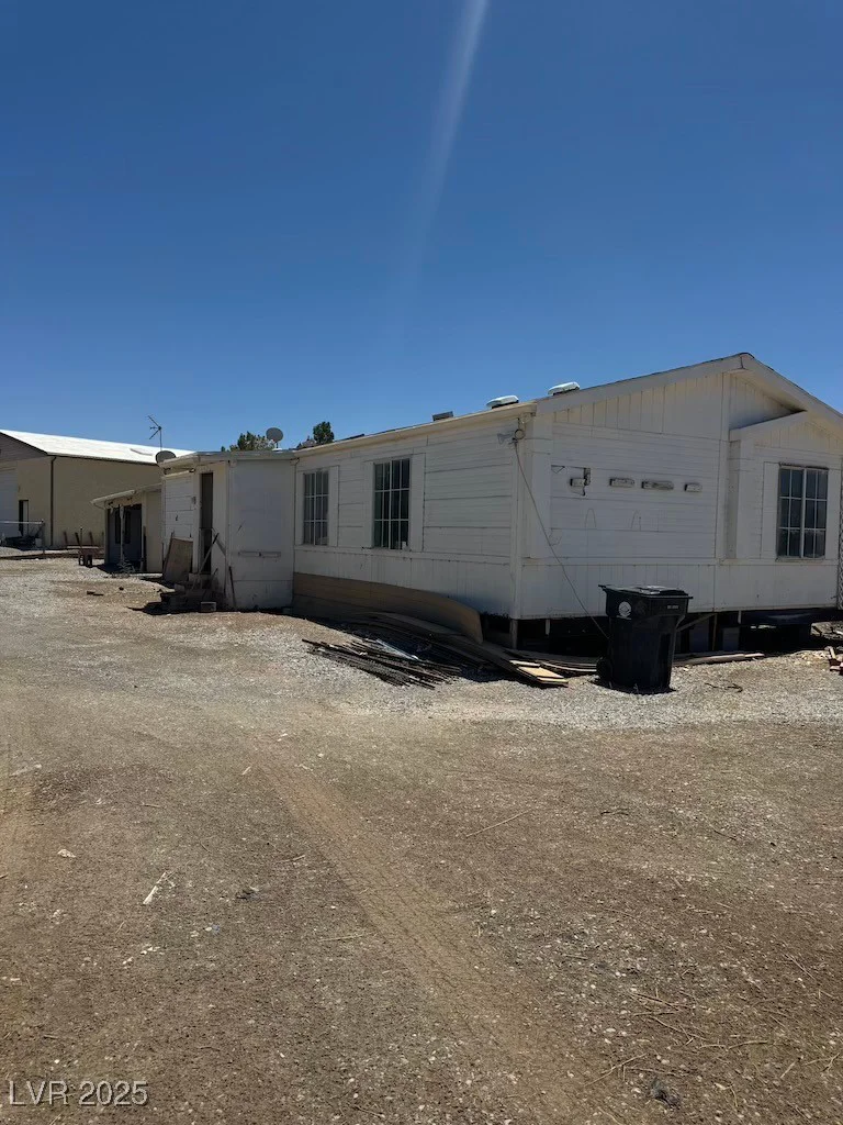 891 Julia St, Pahrump, NV 89048