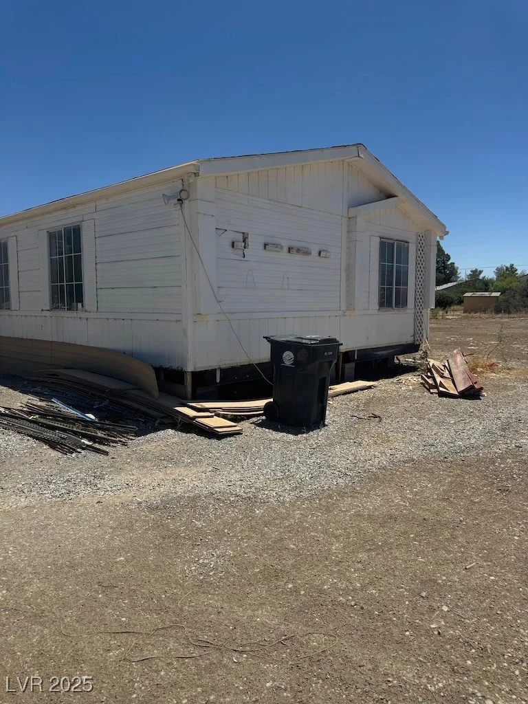 891 Julia St, Pahrump, NV 89048
