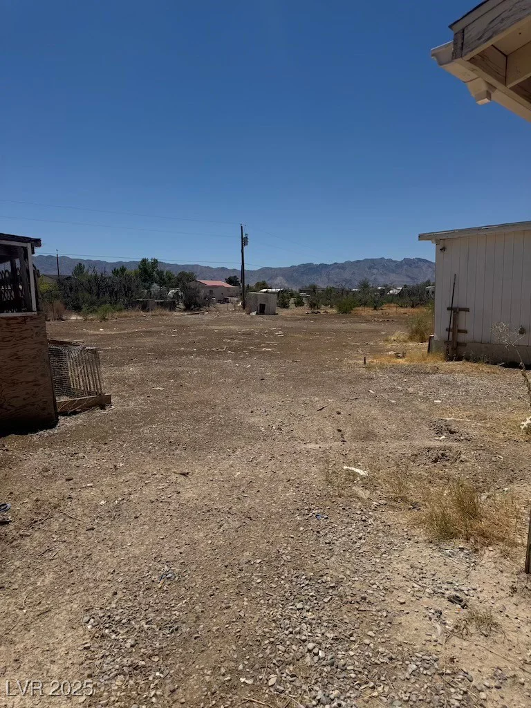 891 Julia St, Pahrump, NV 89048