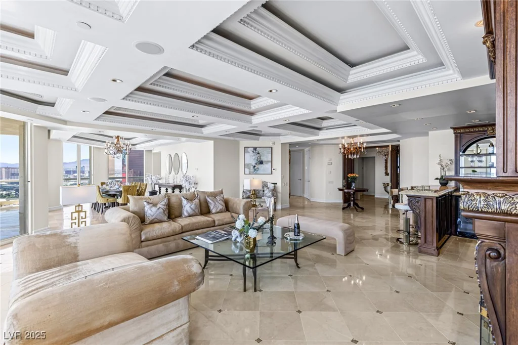 2747 Paradise, Las Vegas, NV 89109