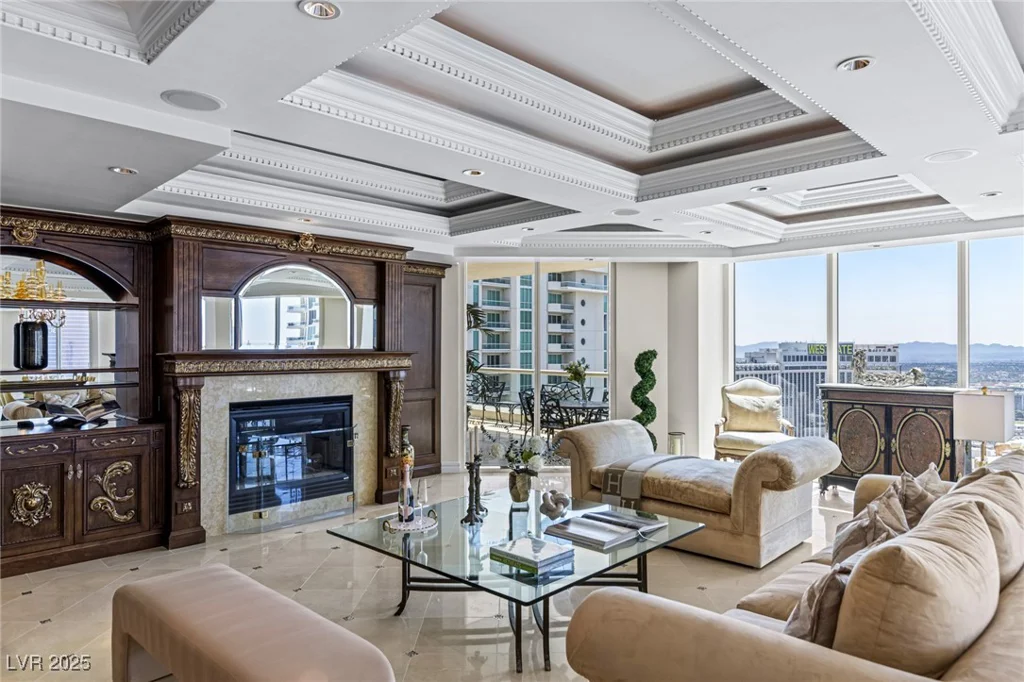 2747 Paradise, Las Vegas, NV 89109
